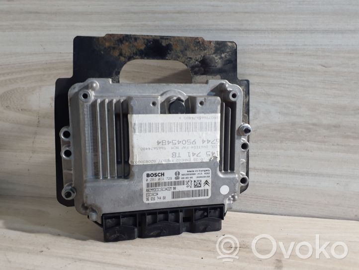 Peugeot 3008 I Calculateur moteur ECU 0281014729