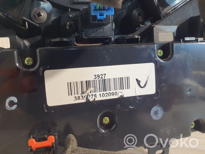 Chevrolet Cruze Climate control unit 