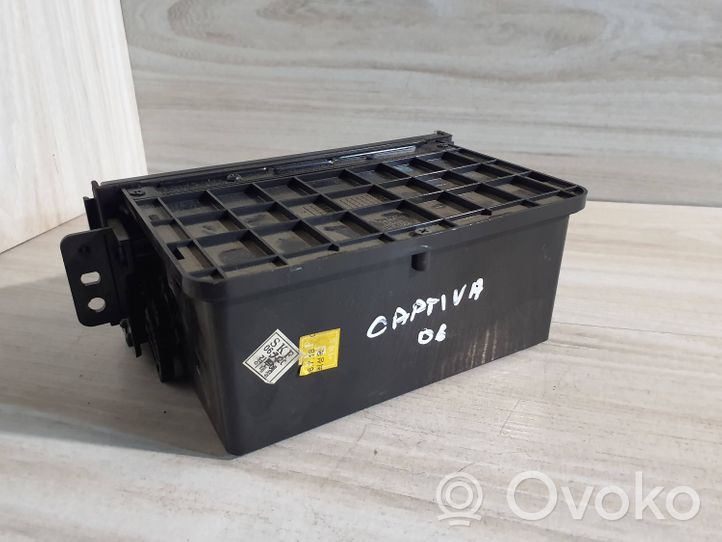 Chevrolet Captiva Boîte / compartiment de rangement pour tableau de bord 