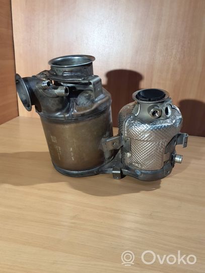 Volkswagen Tiguan Filtr cząstek stałych Katalizator / FAP / DPF 04L131648