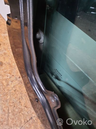 Volvo S40 Front door 