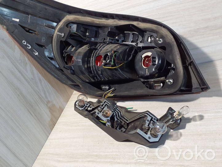 BMW 5 E60 E61 Lampa tylna 