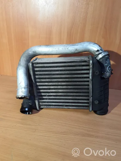 Audi A6 S6 C6 4F Chłodnica powietrza doładowującego / Intercooler 