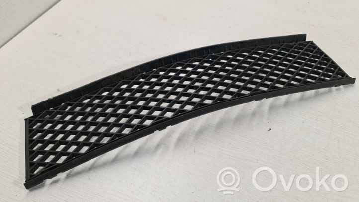 BMW 7 E65 E66 Grille inférieure de pare-chocs avant 72758411