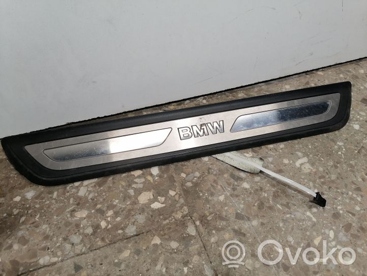 BMW 6 F06 Gran coupe Copertura del rivestimento del sottoporta anteriore 7277245