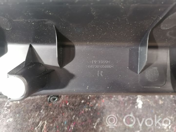 Toyota Avensis T270 Apatinis, bagažinės šono, apdailos skydas 6473005080