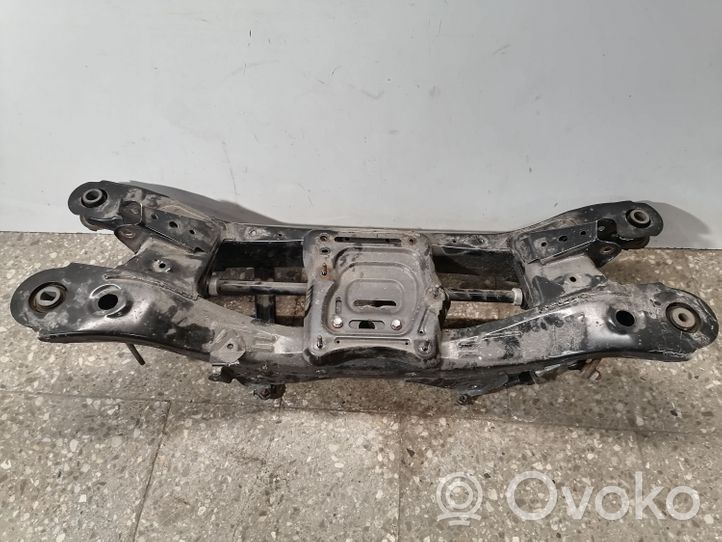 Toyota Avensis T270 Bastidor trasero 159171094