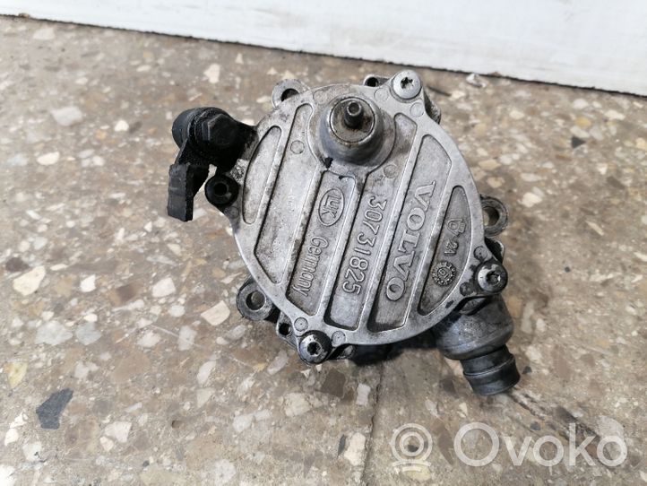 Volvo V70 Alipainepumppu 30731825