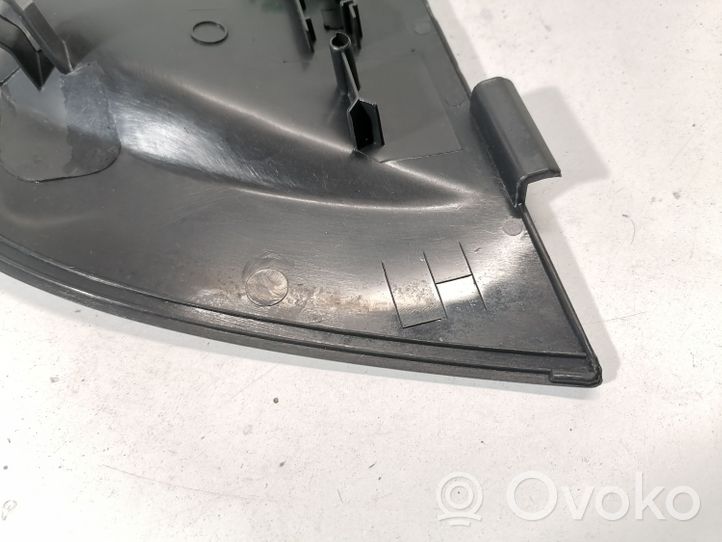 Volvo V70 Kojelaudan sivupäätyverhoilu 09164898