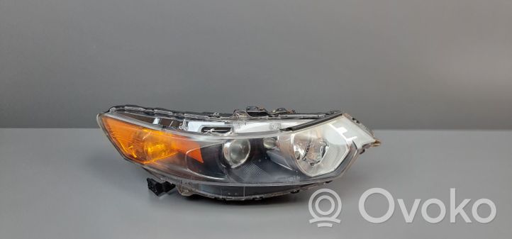 Honda Accord Lampa przednia P7566