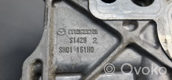 Mazda 6 Pompe de circulation d'eau SH0115100