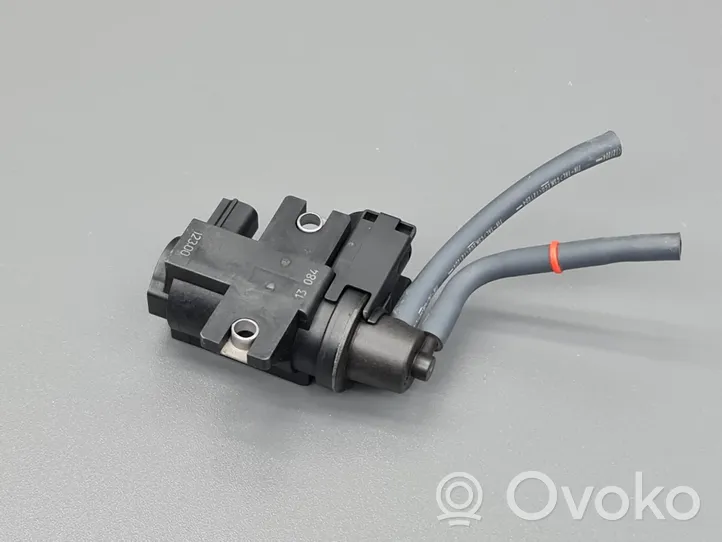 Honda Civic IX Turboahtimen magneettiventtiili 70420812