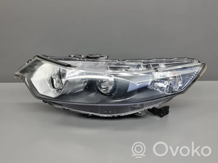 Honda Accord Lampa przednia P7530