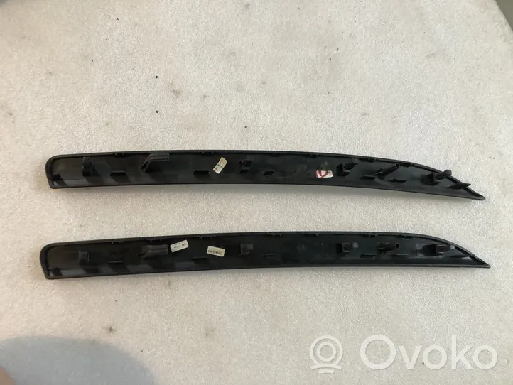 Audi A5 8T 8F Altro elemento di rivestimento della portiera anteriore 8F0867420