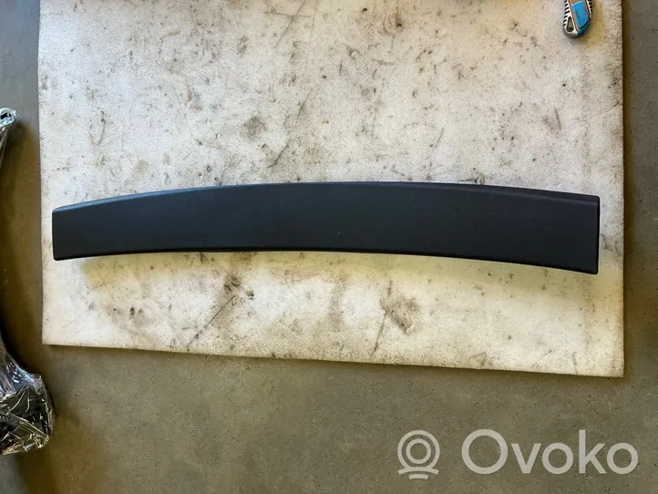 Audi Q7 4M Rivestimento portellone 4M0867606