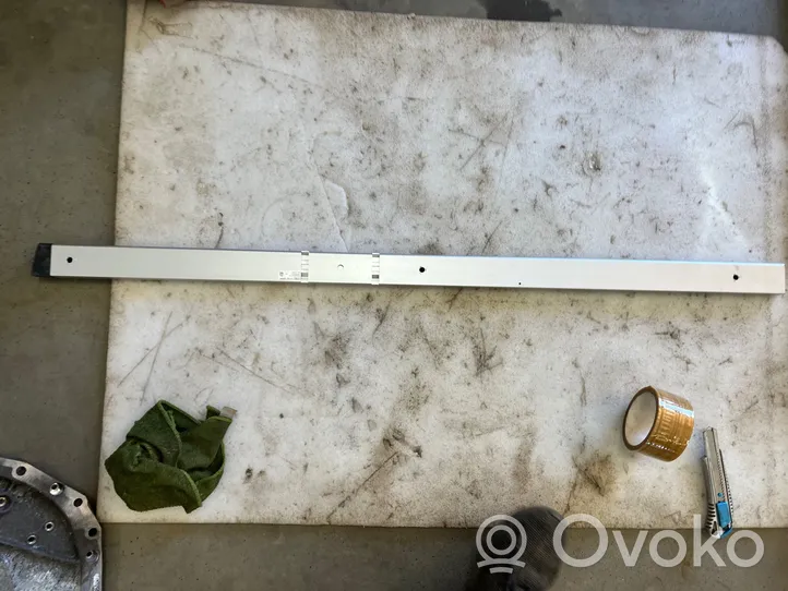 Audi Q7 4M Rivestimento laterale della consolle centrale posteriore 4M08635564