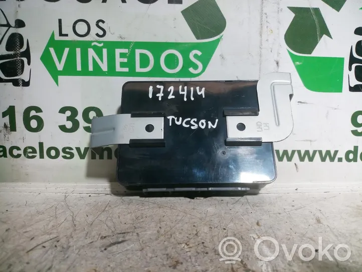 Hyundai Tucson JM Calculateur moteur ECU 954002E210