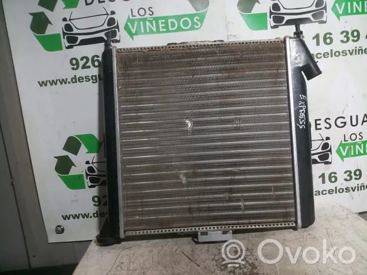 Renault Rapid Radiateur de refroidissement 54641