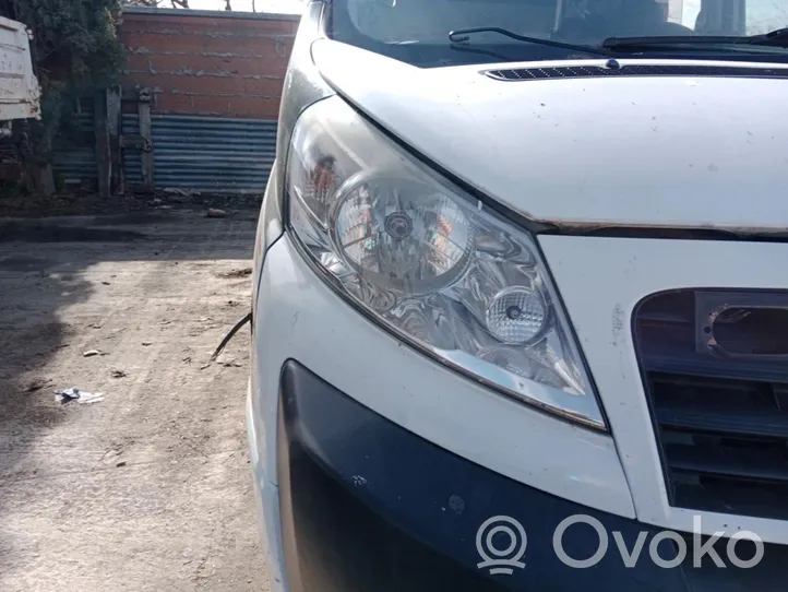 Fiat Scudo Phare frontale 89902604