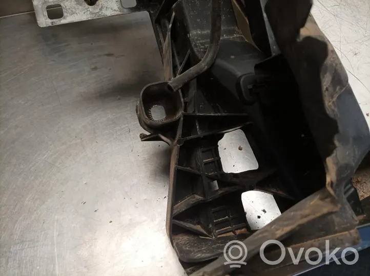 Audi A3 S3 8V Pannello laterale anteriore 8V0805588