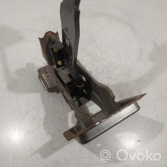 Nissan X-Trail T30 Brake pedal 