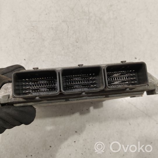 Peugeot 607 Unité de commande, module ECU de moteur 9658763980