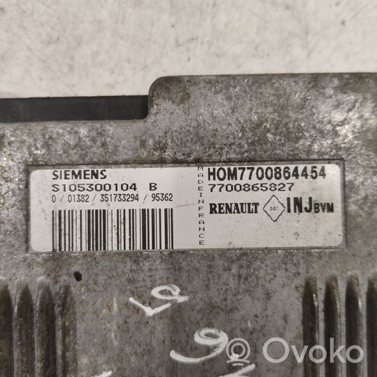 Renault Megane I Unité de commande, module ECU de moteur S105300104