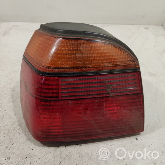 Volkswagen Golf III Luci posteriori 1H6945520