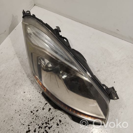 Citroen C4 I Picasso Lampa przednia 