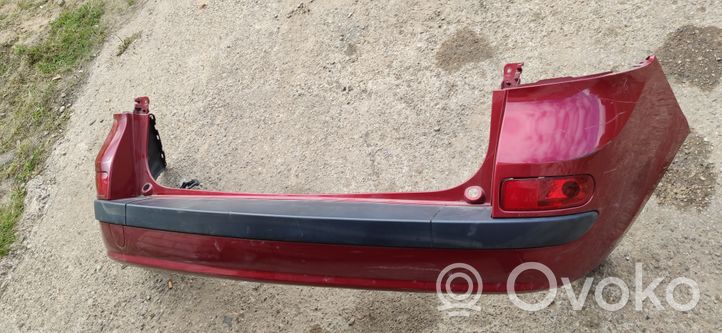 Renault Clio III Paraurti 8200582944