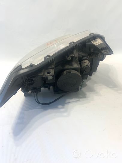 Renault Laguna III Faro delantero/faro principal 260600033R