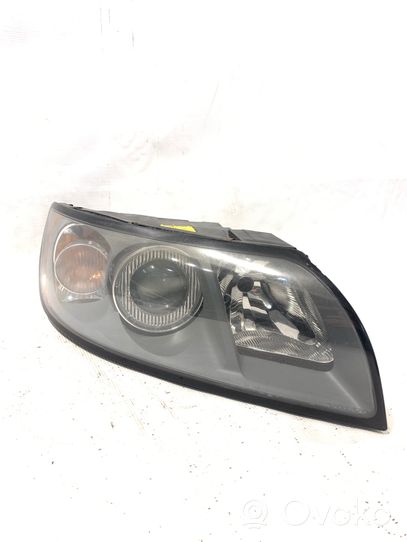 Volvo V50 Lampa przednia 30698886