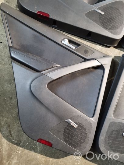 Volkswagen Tiguan Kit garniture de panneaux intérieur de porte 