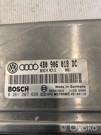 Audi A6 S6 C5 4B Moottorin ohjainlaite/moduuli 4B0906018DC