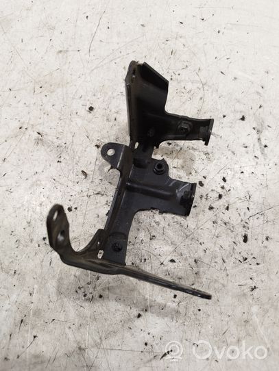 Ford Focus Fuel filter bracket/mount holder AV6Q9A072AB