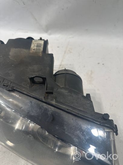 Alfa Romeo 156 Lampa przednia 60695651