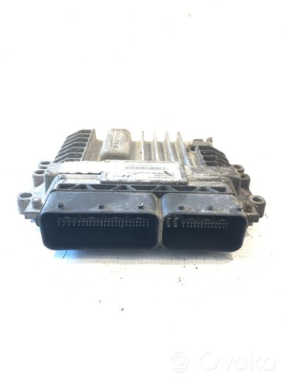 Hyundai ix20 Sterownik / Moduł ECU 391302A400