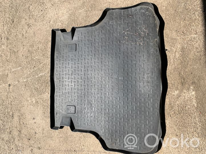 Toyota Avensis T250 Tappetino di rivestimento del bagagliaio/baule di gomma 