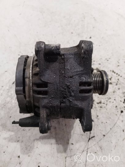 Volkswagen PASSAT B6 Generatore/alternatore 03C903023A