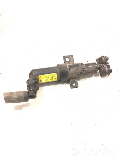 Volkswagen PASSAT B6 Ugello a spruzzo lavavetri per faro 3C0955104A