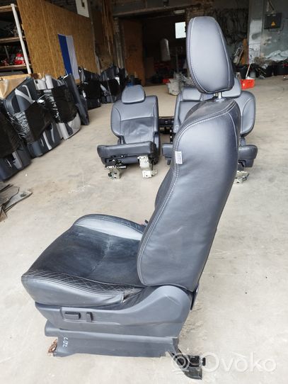 Peugeot 4007 Juego del asiento 