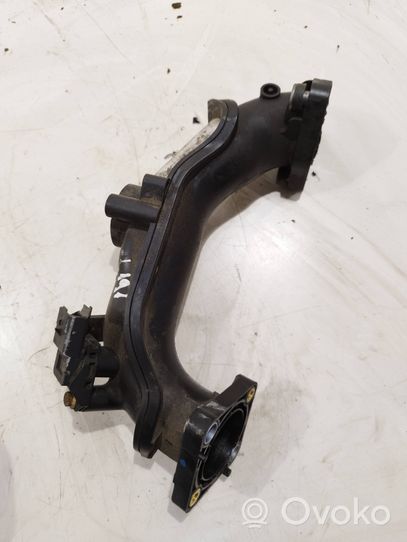 Ford S-MAX Tube d'admission de tuyau de refroidisseur intermédiaire 9674951680