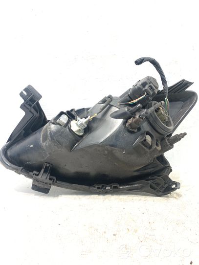 Toyota Aygo AB10 Lampa przednia 89033080