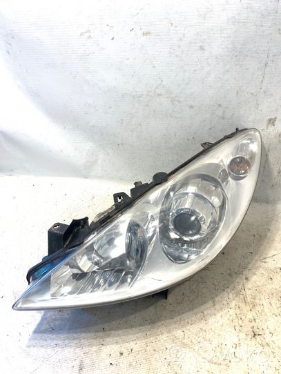 Peugeot 307 Phare frontale 9681834880