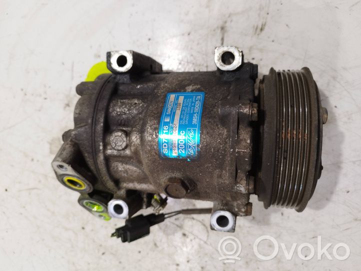 Volvo C30 Ilmastointilaitteen kompressorin pumppu (A/C) 3M5H19D629TA