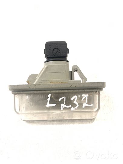 Toyota Avensis T250 Number plate light 001479