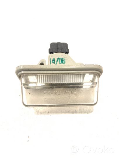 Toyota Avensis T250 Number plate light 001479