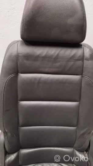 Volkswagen Touran I Juego del asiento 