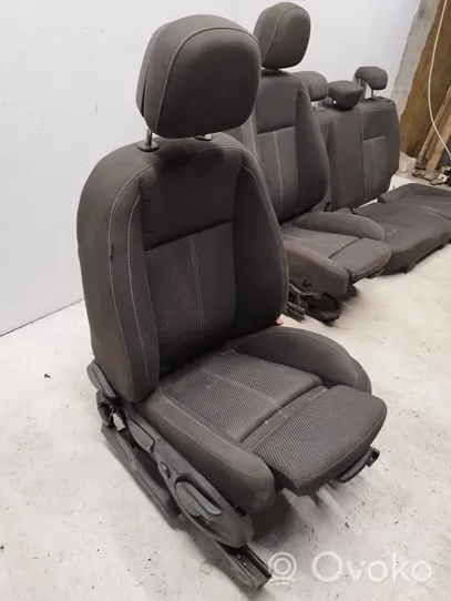 Opel Astra J Seat set 