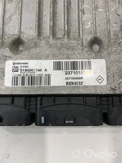 Renault Megane III Sterownik / Moduł ECU 237101495R